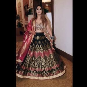 Meet your Posher, Minka